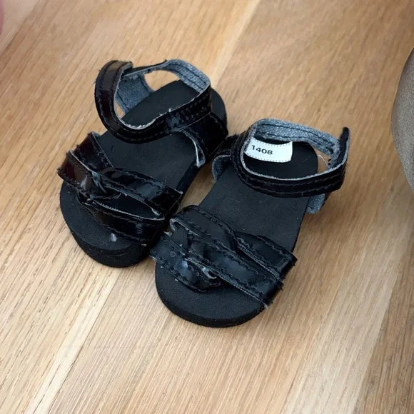 American Girl Doll & accessories 
As Is condition - Picture 6 of 11